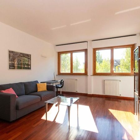 شقة Cozy&Spacious Apt 2 Min Walk From The Tram Stop! تورينو المظهر الخارجي الصورة