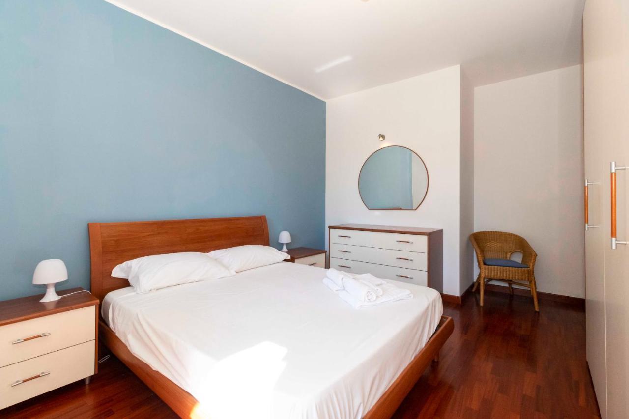 شقة Cozy&Spacious Apt 2 Min Walk From The Tram Stop! تورينو المظهر الخارجي الصورة